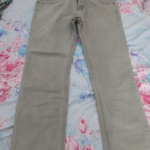 Cobb Jeans Light Green Colour