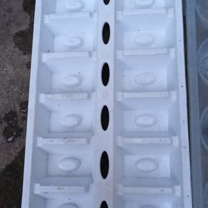 🤍 3 Ice trays