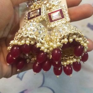 Heavy Beautiful Jhumkas.