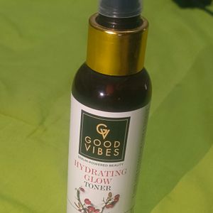 Good Vibes Hydrating Glow Toner(Rosehip)