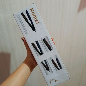 Kemei Professional Hair Straightener