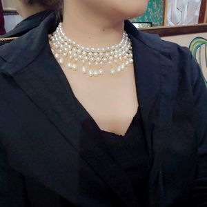 Pearl Necklaces With Amazing Look