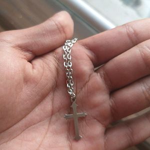 Aesthetic Silver Cross Chain