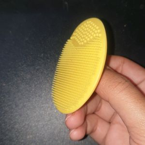 Exfoliating Silicon Facial Cleansing Brush