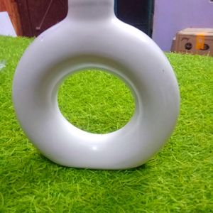 Ring Vase