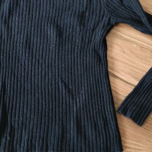 woolen black top