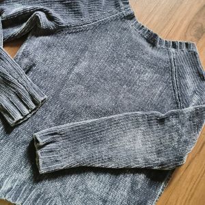 grey velvet top woolen