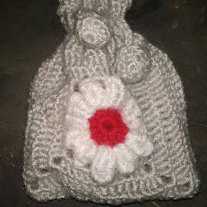 Daisy Crochet Pouch