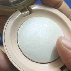 Authentic Rare Beauty Highlighter