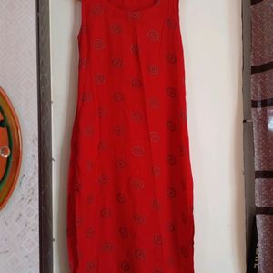 Red Sleeveless Kurti