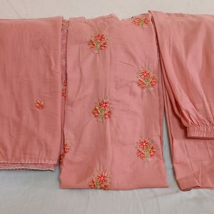 Embroidery Kurta Set