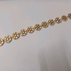 White Kundan Mathapatti