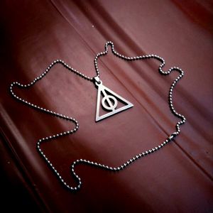 Deathly Hallows Neckchain