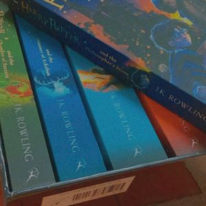 (Loot Price) Harry Potter Bookset