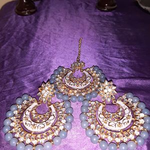 earrings with maang tikka