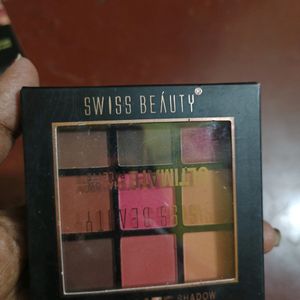 Swiss Beauty Ultimate Eyeshadow Pallet