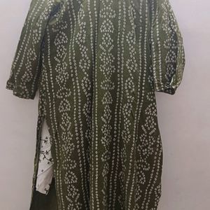 Women Olive Green Printed Kurta And Plazo Set