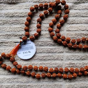 Panchmukhi Rudraksh Mala With Gomukhi Jap Potali