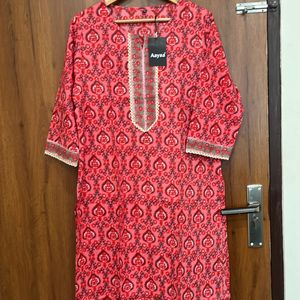 Red Floral Cotton Kurta For Women