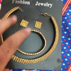 Jewellery Set With Bracelet And Ring