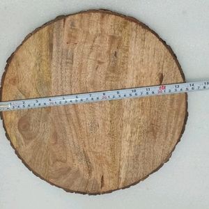 Round Wooden Chopping Board With Bark