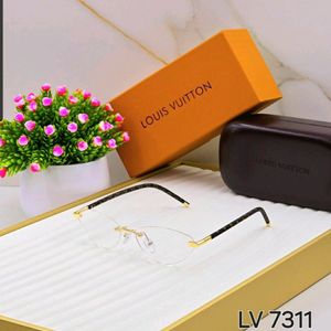 Louis VUITTON SUNGLASSES