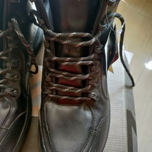 LIBERTY New With Tag Leather Boots (44)