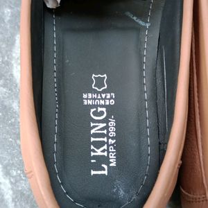 Leather Shoes Light Weight And Comfortable