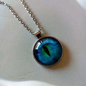 Cat Eye Pendant Chain