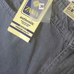 Zaara Straight Fit Jeans