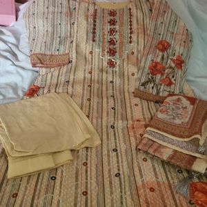 Khadi Cotton Suit With Mirror Work & Tussle On Dup