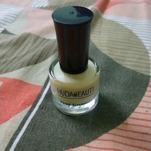 Huda Beauty Nail Polish Light Yellow