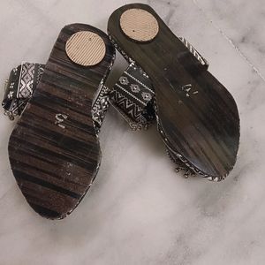 Rajasthani Juti H Chappal