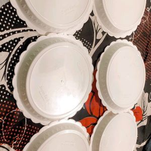 10 Used Plastic Plate