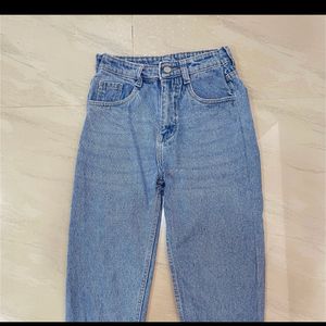 Mom’s Fit Jeans