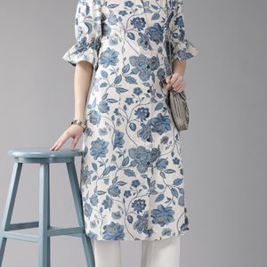 Women Floral Printed Bell Sleeves A Line Kurta