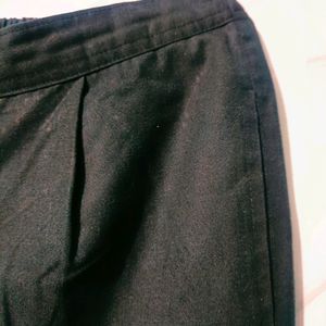 Comfortable Trouser In Black