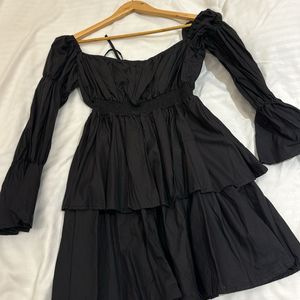 CINDRELLA BLACK DRESS