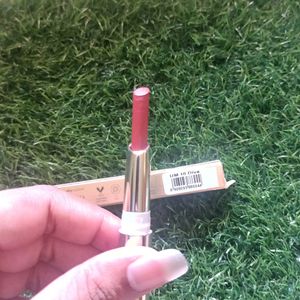 MYGLAMM ULTIMATE LONGSTAY MATTE LIPSTICK