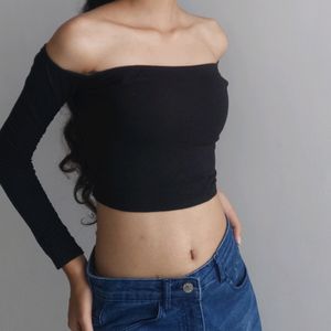 Missguided Off shoulder Crop