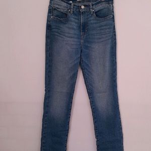 Levis Straight Jeans