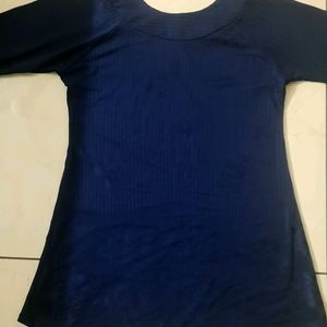 NAVY BLUE FLOWER GLAZED TOP