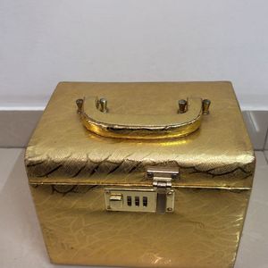 Golden Storage Box/Vanity