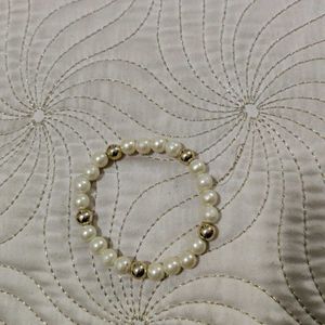 Pearl Bracelet