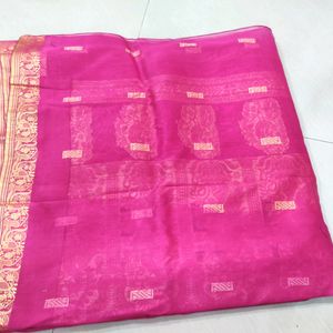 Pink Colored Beautiful Saree 💕