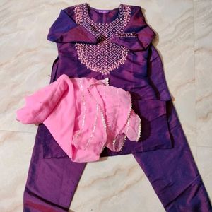 Kurta Pent Dupatta Set