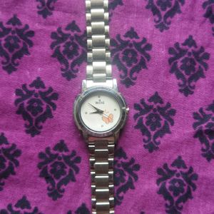 Nice Ladies Watch