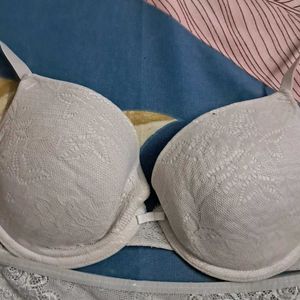 Combo Of Four Imported Fabric Bra N Panty