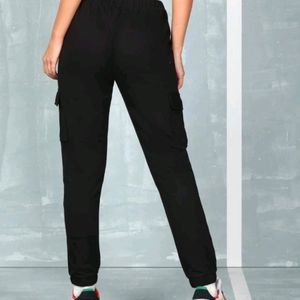 Women Solid Black Track Pants (New)