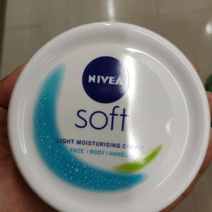 Nivea Soft Skin Cream